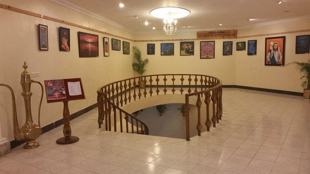 Ambassador Pallava Madras Buitenkant foto